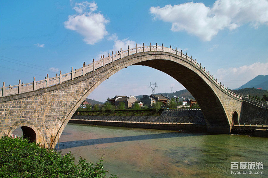 爱莲湖VR全景